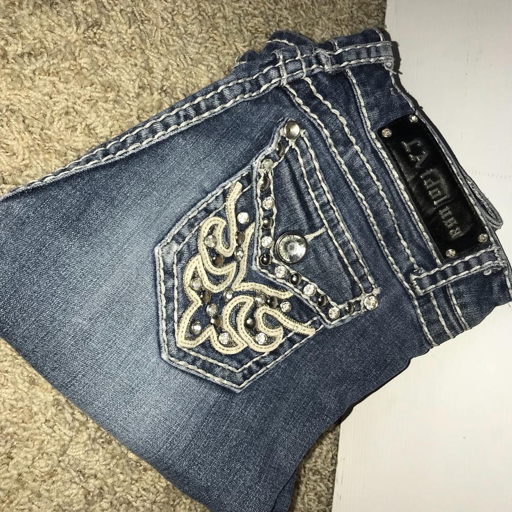 LA idol jeans